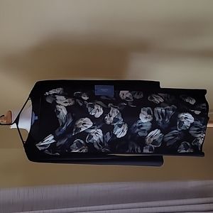 Simply Vera Long Sleeved Dress Size L